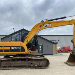 JCB JS220XD