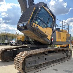 Volvo EC460CL Material handler / demolition excavator