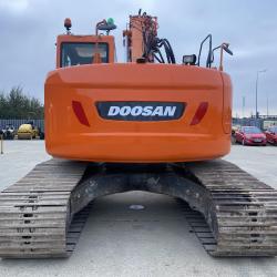 Doosan DX235LCR