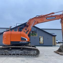 Doosan DX235LCR