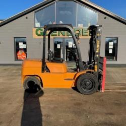 SAMUK 3TON FORKLIFT