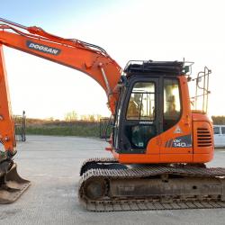 DOOSAN DX140LCR-3