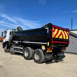 Iveco Trakker AD340T36 grab / tipper