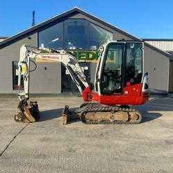 Takeuchi TB230