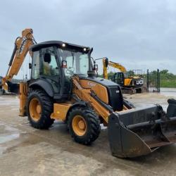 Case 570T BACKHOE LOADER