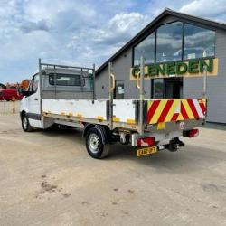 Mercedes Benz dropside