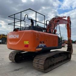 HITACHI ZX210LC-6