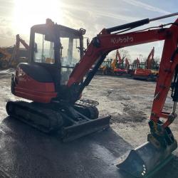 KUBOTA KX71-3