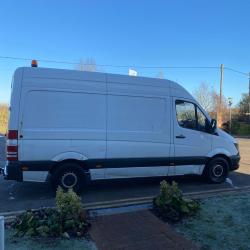 mercedes sprinter