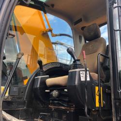 JCB JS220LC