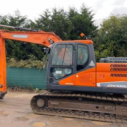 DOOSAN DX140LC-5