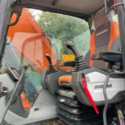 DOOSAN DX140LC-5