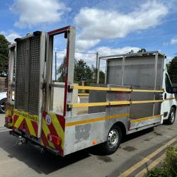 PEUGEOT Boxer 335 Bluehdi