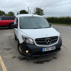 MERCEDES-BENZ Citan 109 Cdi Blueefficiency