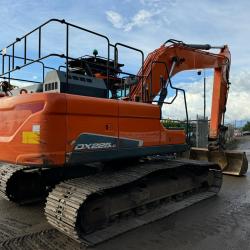 DOOSAN DX225LC-5