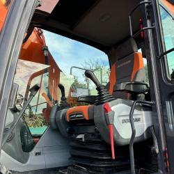 DOOSAN DX225LC-5