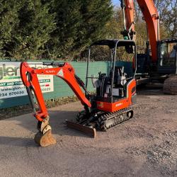 KUBOTA KX015-4