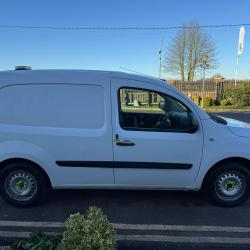 MERCEDES-BENZ Citan 109 Cdi Blueefficiency