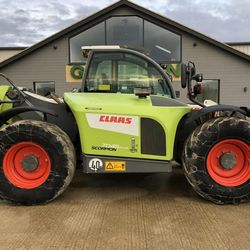 CLAAS SCORPION 7045 VARIPOWER PLUS